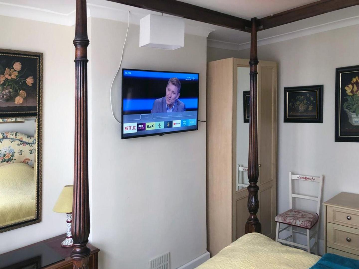 Residential 3 Bed House Harnham Villa Солсбъри Екстериор снимка